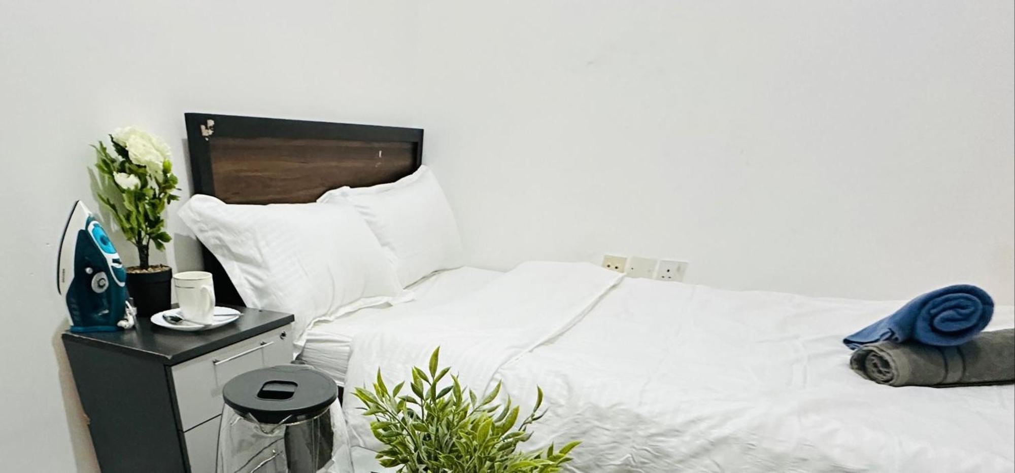 Jaunty Hostel *